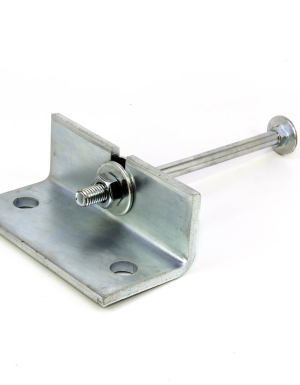 Montážní upevňovací konzola